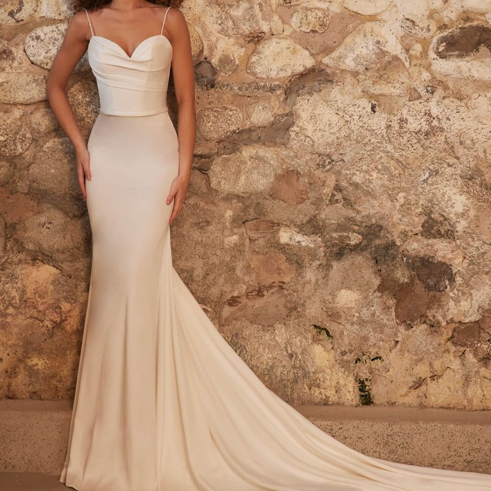 La Perle - Andrea Wedding Dress